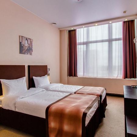 Hotel Inside Transit Moscow Exterior photo